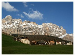 Case sopra San Cassiano