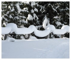 Neve sulla staccionata