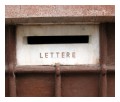 Spedisci la cartolina "Originale posto per la cassetta delle lettere"