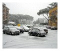 Spedisci la cartolina "Nevicata a Roma"