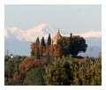 Spedisci la cartolina "La cupola della Cappella di San Michele e le montagne"