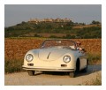 Spedisci la cartolina "Gita in Porsche a Monteriggioni"